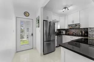1041 Hillsboro Mile, Hillsboro Beach, FL 33062 - Photo 2