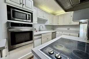 11640 NW 39th St, Coral Springs, FL 33065 - Photo 10