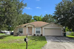472 SE Justine Terrace, Port Saint Lucie, FL 34983 - Photo 2