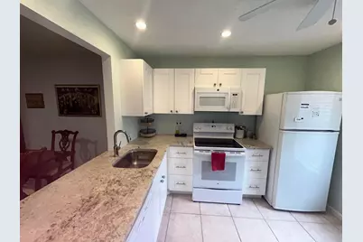 878 Worcester Lane, Lake Worth, FL 33467 - Photo 2