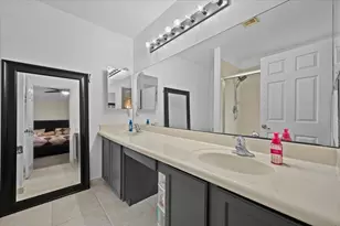 7108 Hawks Nest Terrace, Riviera Beach, FL 33407 - Photo 20