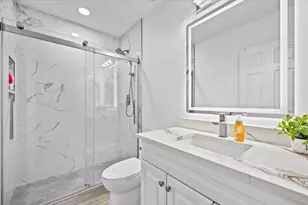 7108 Hawks Nest Terrace, Riviera Beach, FL 33407 - Photo 16