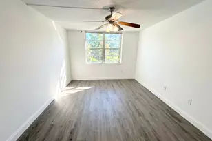 1080 94th St, Bay Harbor Islands, FL 33154 - Photo 12