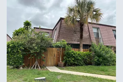 7697 Courtyard Run W, Boca Raton, FL 33433 - Photo 2