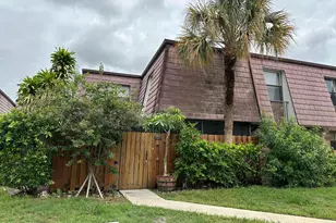 7697 Courtyard Run W, Boca Raton, FL 33433 - Photo 2