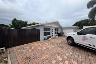 872 Harth Dr, West Palm Beach, FL 33415 - Photo 18