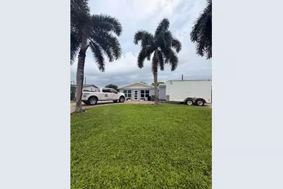 872 Harth Drive, West Palm Beach, FL 33415 - Photo 2