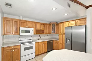 1309 SE Coral Reef St, Port Saint Lucie, FL 34983 - Photo 10