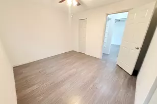 2117 E Bond Dr, West Palm Beach, FL 33415 - Photo 16