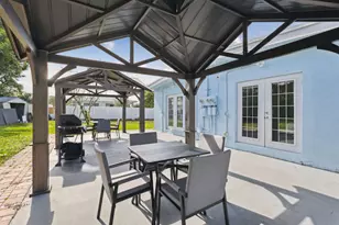 115 NW 8th Ave, Delray Beach, FL 33444 - Photo 10