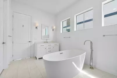 12289 Waterstone Circle, Palm Beach Gardens, FL 33412 - Photo 18