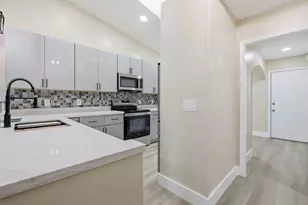 94 Sausalito Cir, Boynton Beach, FL 33436 - Photo 10