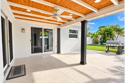 214 NE 25th Street, Boca Raton, FL 33431 - Photo 22