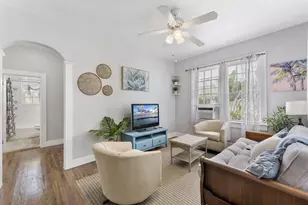 721 N H St, Lake Worth Beach, FL 33460 - Photo 1