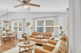 4249 NW 1st Dr, Deerfield Beach, FL 33442 - Photo 20