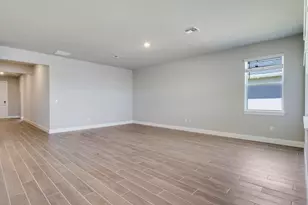 8990 Dahlia Cir, Port Saint Lucie, FL 34986 - Photo 16