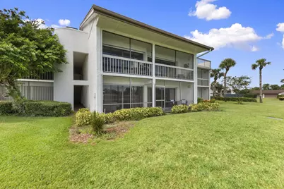 3200 Twin Lakes Terrace #105, Fort Pierce, FL 34951 - Photo 24