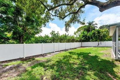 2350 Niki Jo Lane, Palm Beach Gardens, FL 33410 - Photo 4
