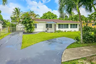 18321 NE 20th Pl, North Miami Beach, FL 33179 - Photo 1