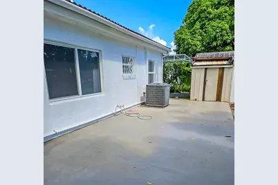 18321 NE 20th Place, North Miami Beach, FL 33179 - Photo 4