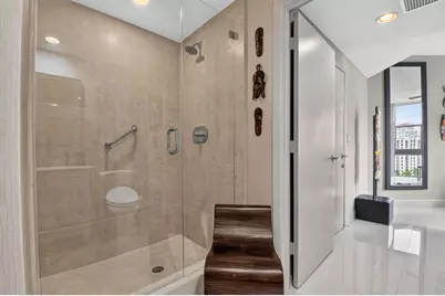 550 Okeechobee Boulevard #1111, West Palm Beach, FL 33401 - Photo 36