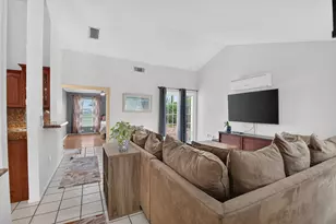 5504 Courtney Cir, Boynton Beach, FL 33472 - Photo 6