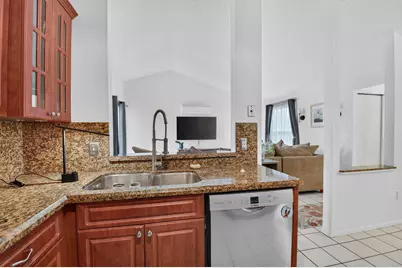 5504 Courtney Circle, Boynton Beach, FL 33472 - Photo 16