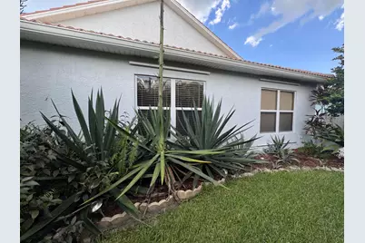 6020 SE Walkers Cay Court, Stuart, FL 34997 - Photo 6