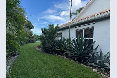 6020 SE Walkers Cay Court, Stuart, FL 34997 - Photo 4