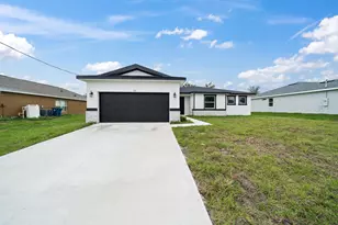 1365 Gilroy St NW, Palm Bay, FL 32907 - Photo 2