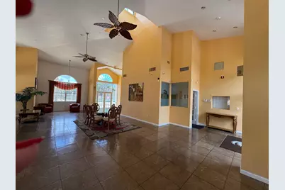 9458 Palm Circle S #9458, Pembroke Pines, FL 33025 - Photo 6