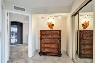 1900 Consulate Pl, West Palm Beach, FL 33401 - Photo 24