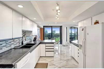 1900 Consulate Place #604, West Palm Beach, FL 33401 - Photo 18