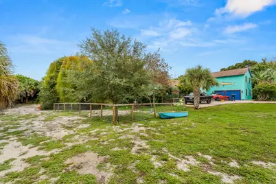 1271 NE Sunrise Terrace, Jensen Beach, FL 34957 - Photo 14