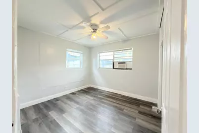 111 E 27th Street #1, Riviera Beach, FL 33404 - Photo 6