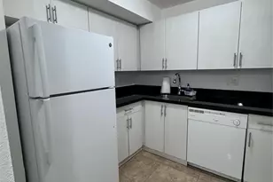 4205 N University Dr, Sunrise, FL 33351 - Photo 10
