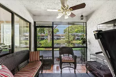 1595 Woodbridge Lakes Circle, West Palm Beach, FL 33406 - Photo 22