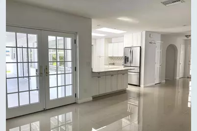 2327 Windsor Road, Palm Beach Gardens, FL 33410 - Photo 6