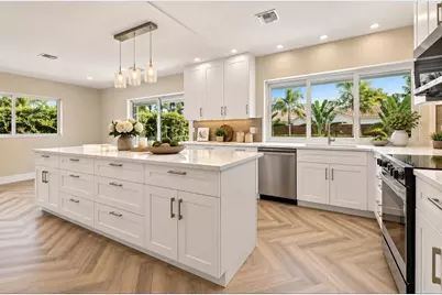 770 SW Elm Tree Lane, Boca Raton, FL 33486 - Photo 6