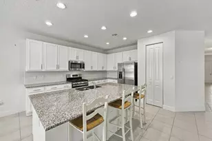11852 SW Waterford Isle Way, Port Saint Lucie, FL 34987 - Photo 8