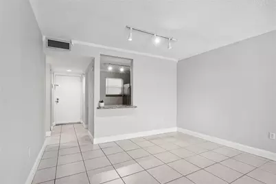 485 N Pine Island Road #105A, Plantation, FL 33324 - Photo 6