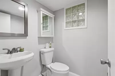 485 N Pine Island Road #105A, Plantation, FL 33324 - Photo 8
