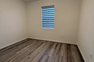 497 NE 4th St, Florida City, FL 33034 - Photo 10