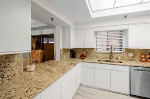 11370 Twelve Oaks Way, North Palm Beach, FL 33408 - Photo 10