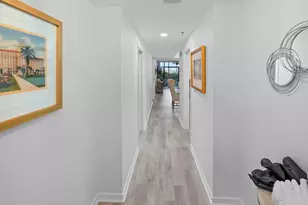 11370 Twelve Oaks Way, North Palm Beach, FL 33408 - Photo 2