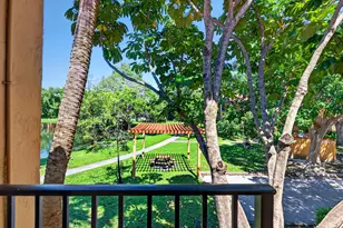 10717 Cleary Blvd, Plantation, FL 33324 - Photo 2