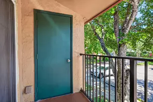 10717 Cleary Blvd, Plantation, FL 33324 - Photo 26