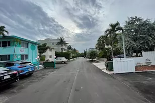314 Elm St, Hollywood, FL 33019 - Photo 4