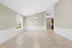9823 N Grand Duke Cir, Tamarac, FL 33321 - Photo 8
