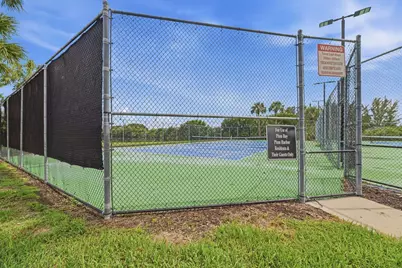 9823 N Grand Duke Circle, Tamarac, FL 33321 - Photo 42